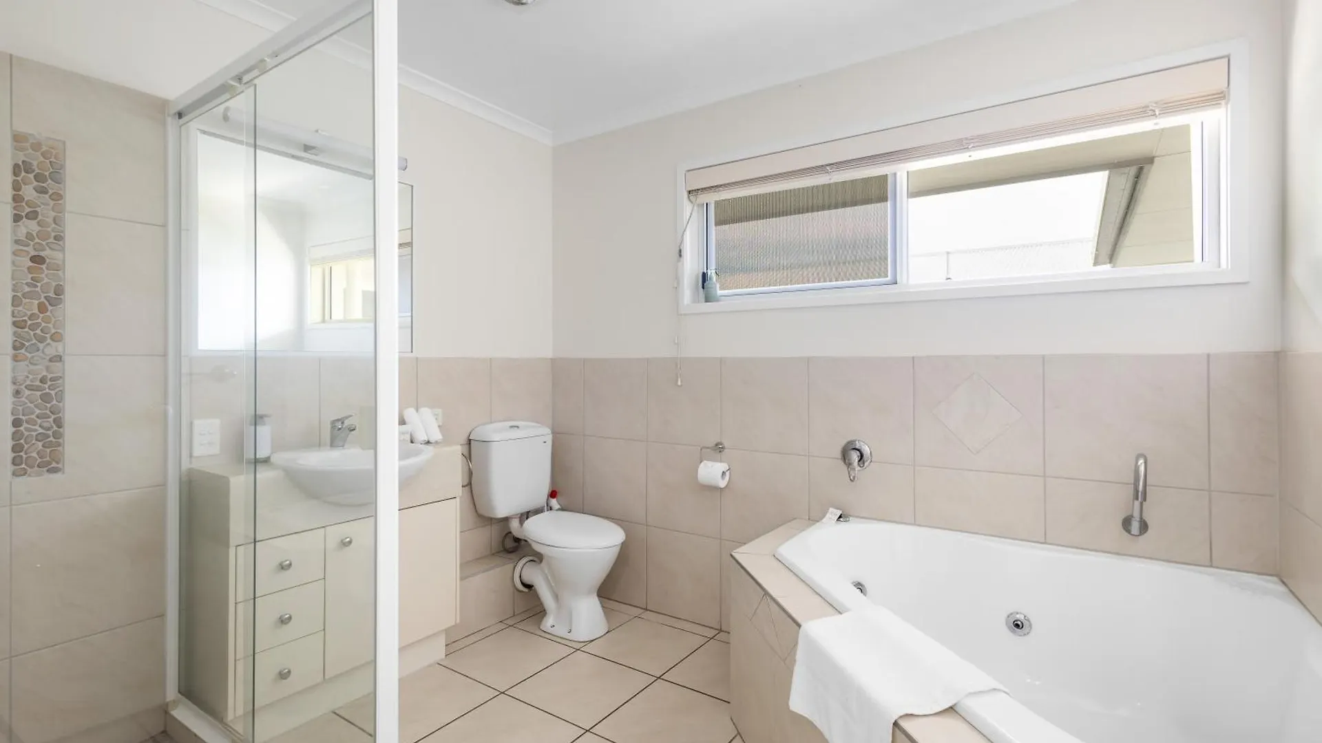 Seatides Mooloolaba Villa